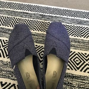 Navy blue Toms